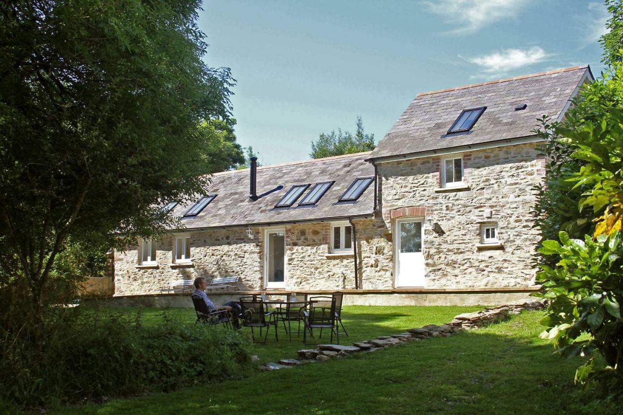 Ewebarn Villa Penffordd Exterior foto